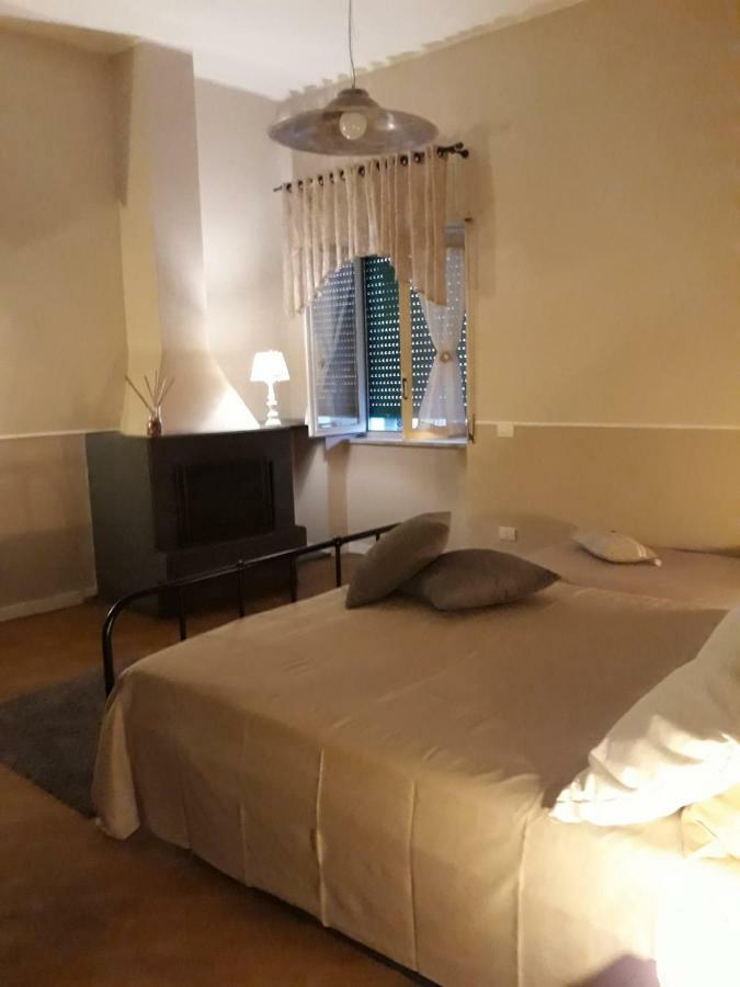 Vesuviane 'E Belle 'Mbriane B&B Napoli Eksteriør bilde